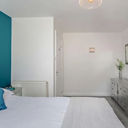 2 Bed In Malton Oc-96260 Holiday home *