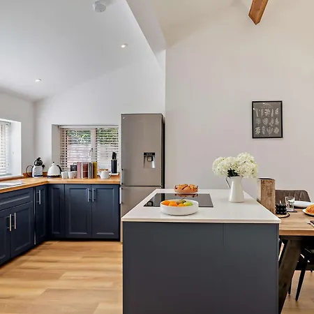 2 Bed In Malton Oc-96260 * Acklam